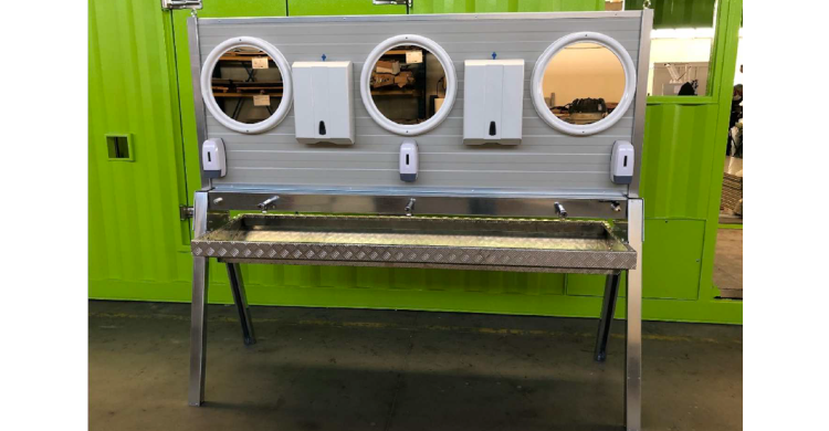 Lavabo lave mains allomat 6 point d'eau chantier et événementiel de trois quart