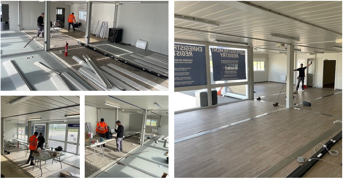 Un montage de 3 photo où des ouvriers travaillent à l'intérieur d'un espace de bureaux modulaires. La même scène prise de plusieurs points de vue montrent des ouvriers sur un chantier avec des matériaux jonchant le sol ou appuyés sur les murs