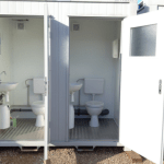 Sanibox Duo - Bungalow sanitaire double pour chantiers et événements