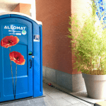 Location Handisan - WC autonome pour personnes à mobilité réduite (PMR)