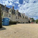 Location Handisan - WC autonome pour personnes à mobilité réduite (PMR)