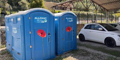 Location Handisan - WC autonome pour personnes à mobilité réduite (PMR)